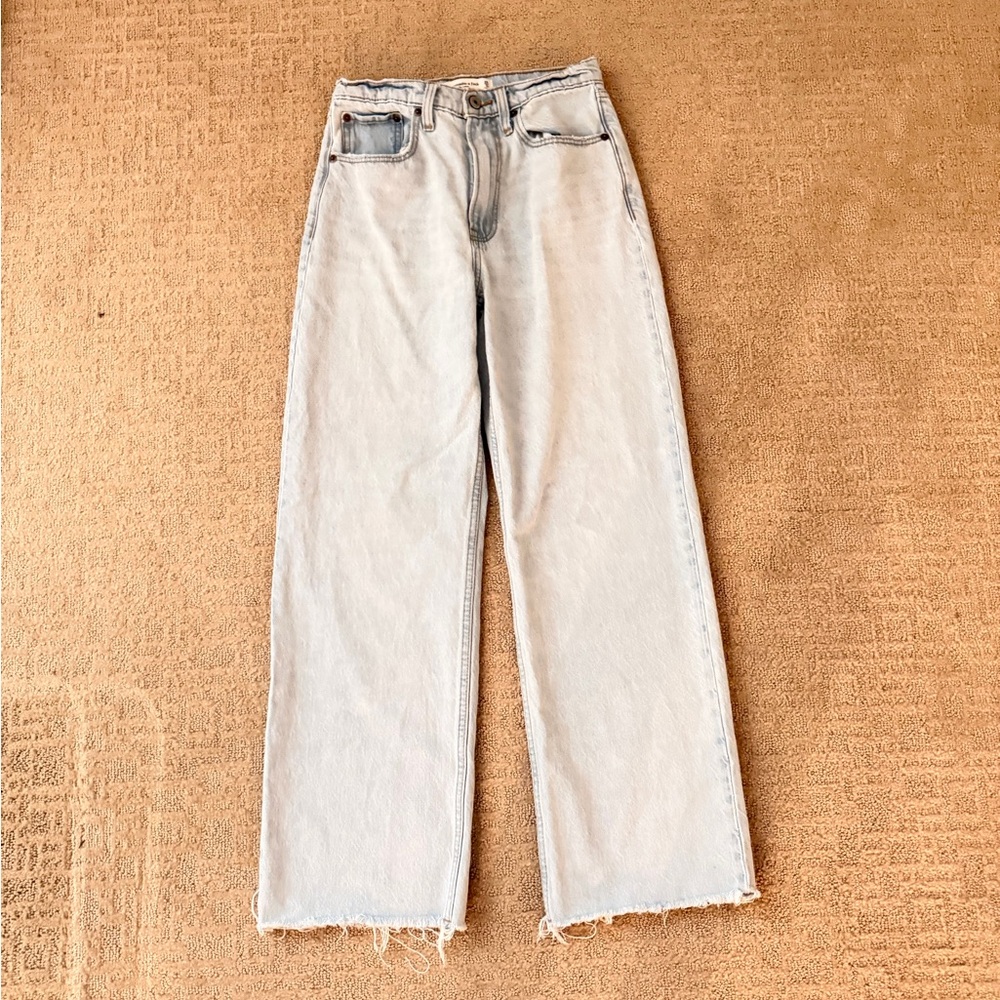 Abercrombie & Fitch Straight Leg Jeans